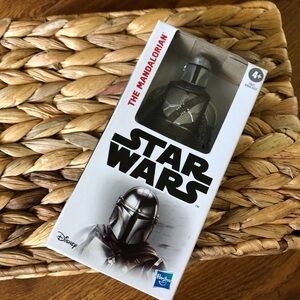 Disney Star Wars Action Figure: The Mandalorian